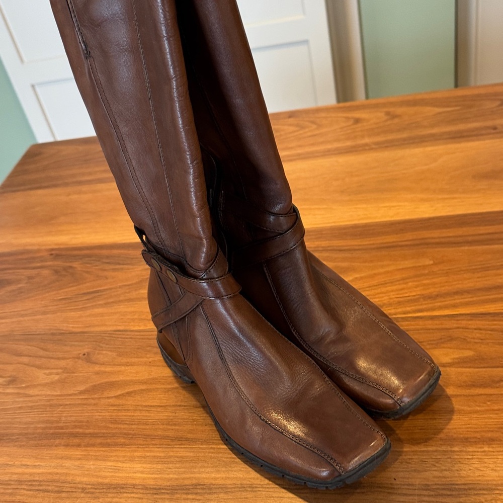 Clarks Black and Brown Leather Footwear